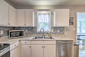 المنشأة من الداخل