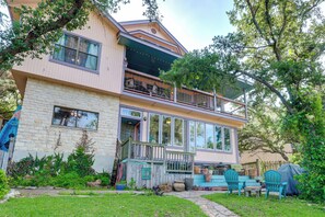 House (2 Bedrooms) | Interior - Exotic Home w/ Patio & Grill: Walk to Canyon Lake! (Canyon Lake)