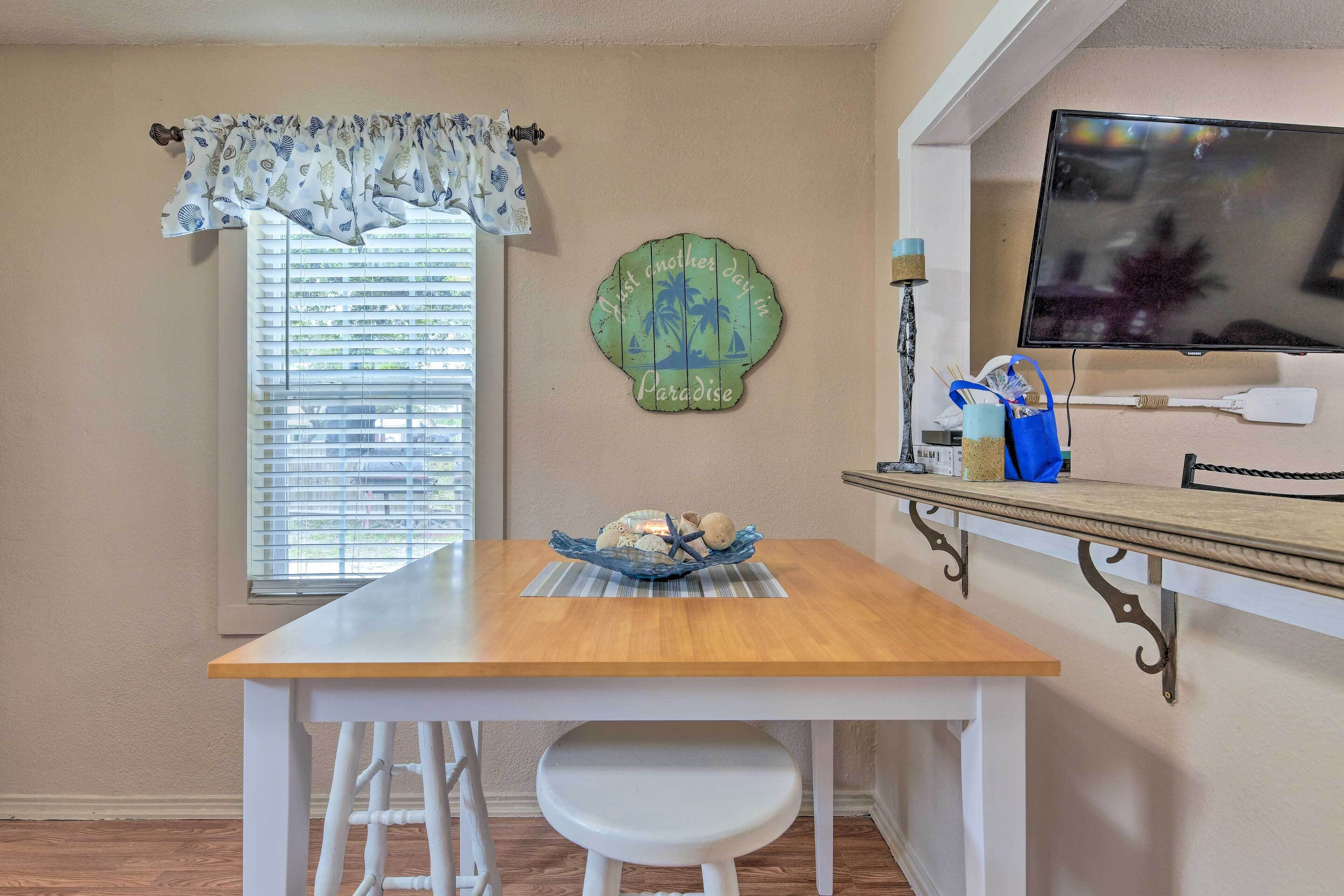 Cottage (2 Bedrooms) | Interior