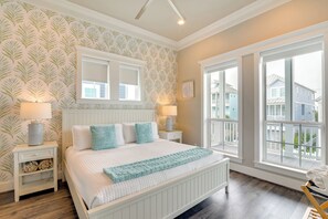 Interior - Walk to Galveston Beach: Family Gem w/ Balconies! (Galveston)