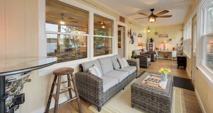 Solon Springs Getaway w/ Dock & Kayaks!