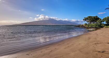 Kihei Condo: Steps to Kalepolepo Beach Park!