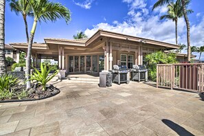 Apartment (2 Bedrooms) | Interior - 1 Mi to Coast + Shops: Waikoloa Beach Getaway! (Waikoloa)
