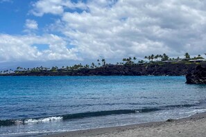 Interior - 1 Mi to Coast + Shops: Waikoloa Beach Getaway! (Waikoloa)