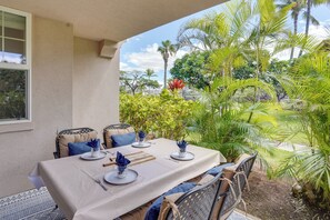 Interior - 1 Mi to Coast + Shops: Waikoloa Beach Getaway! (Waikoloa)