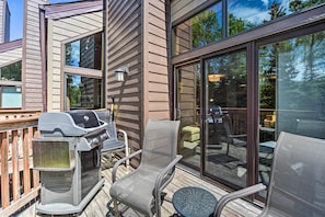 Property grounds - Ski-in/ski-out Lutsen Retreat w/ Pool Access! (Lutsen)