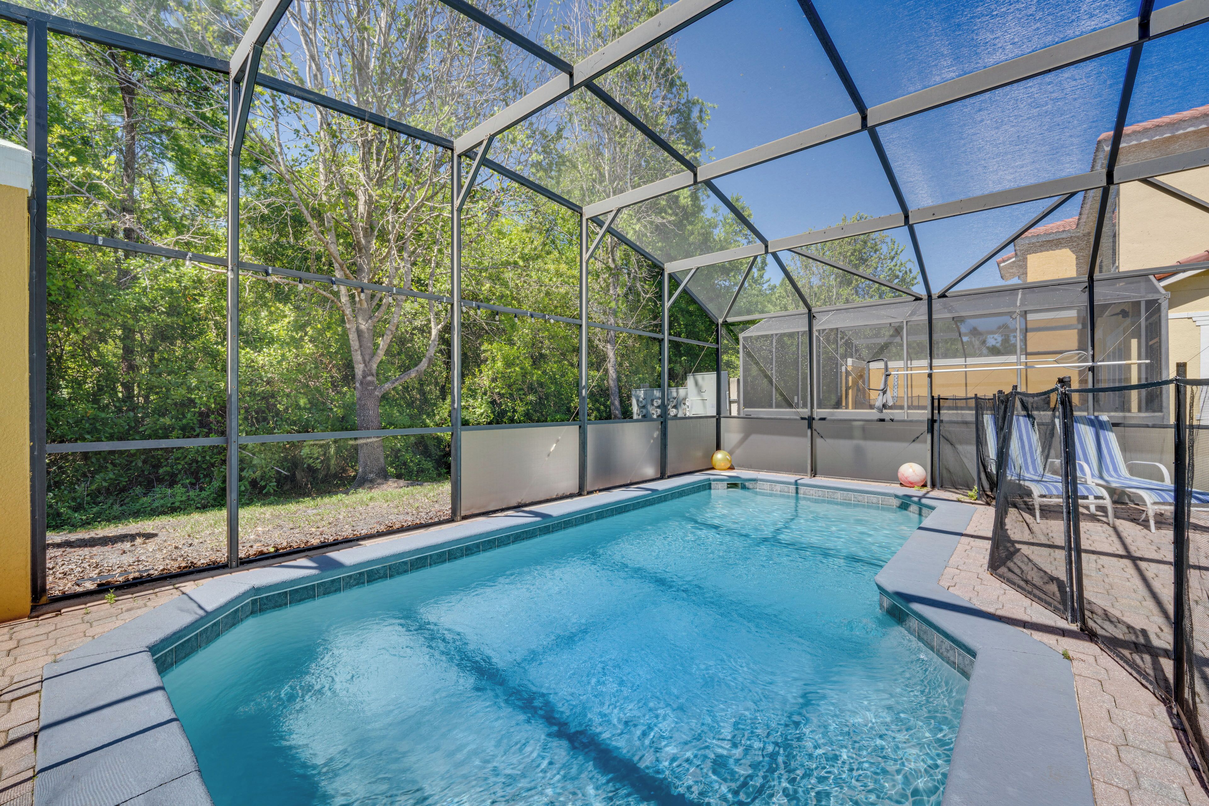 Villa (4 Bedrooms) | Fasade