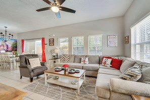 Villa (4 Bedrooms) | Interior