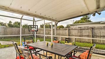 House (2 Bedrooms) | Bahagian dalam