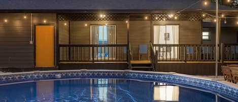 House (6 Bedrooms) | Interior