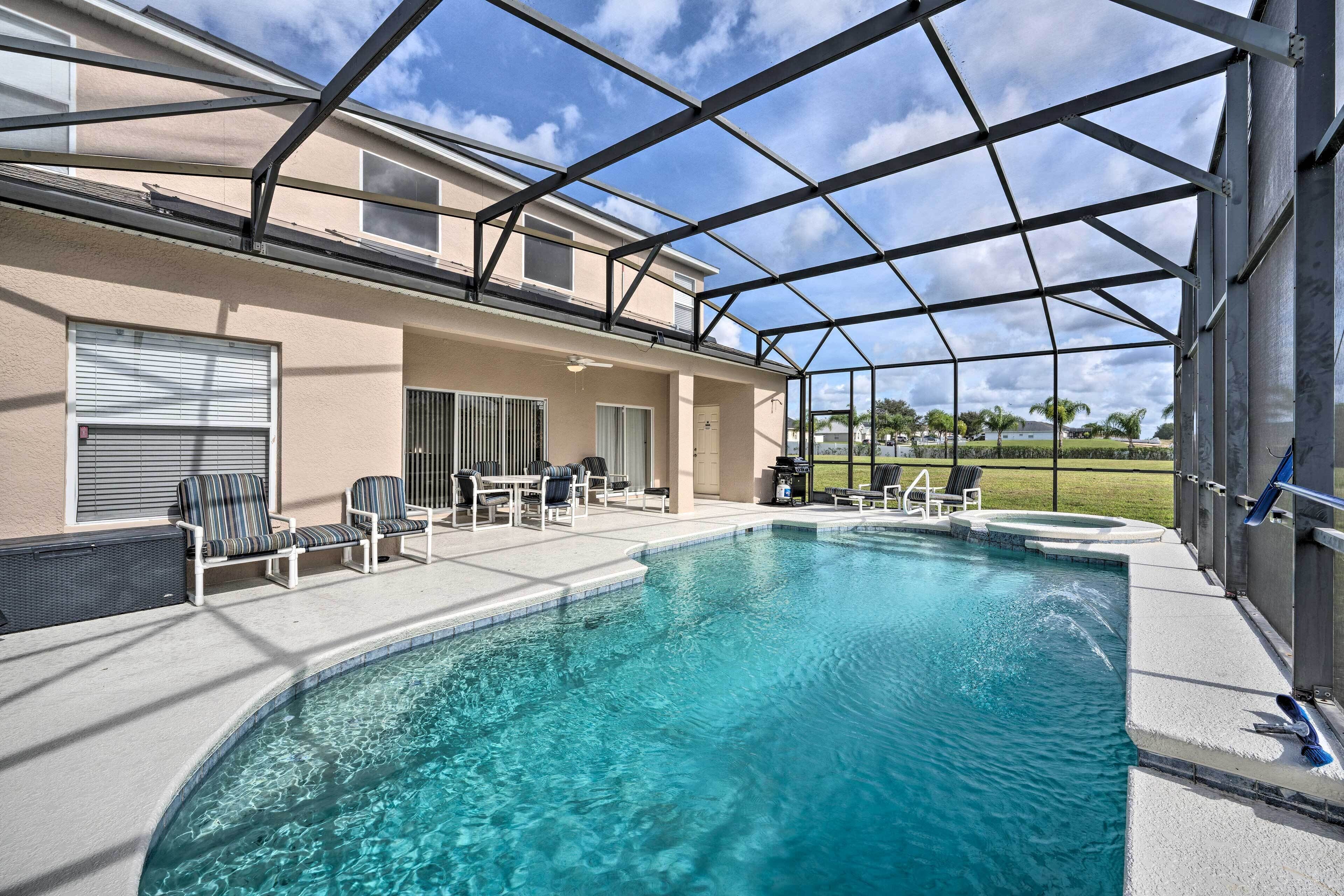 House (5 Bedrooms) | Pool
