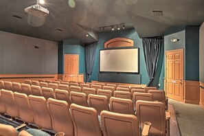 House (4 Bedrooms) | Interior - Pool, Themed Rooms & Arcade: Disney Escape (Kissimmee)