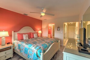 Apartment (2 Bedrooms) | Interior - Waterfront Marco Island Retreat w/ Shared Docks (Marco Island)