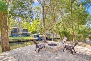 House (3 Bedrooms) | Interior - Tropical Canalfront Escape With Decks & Dock! (Homosassa)