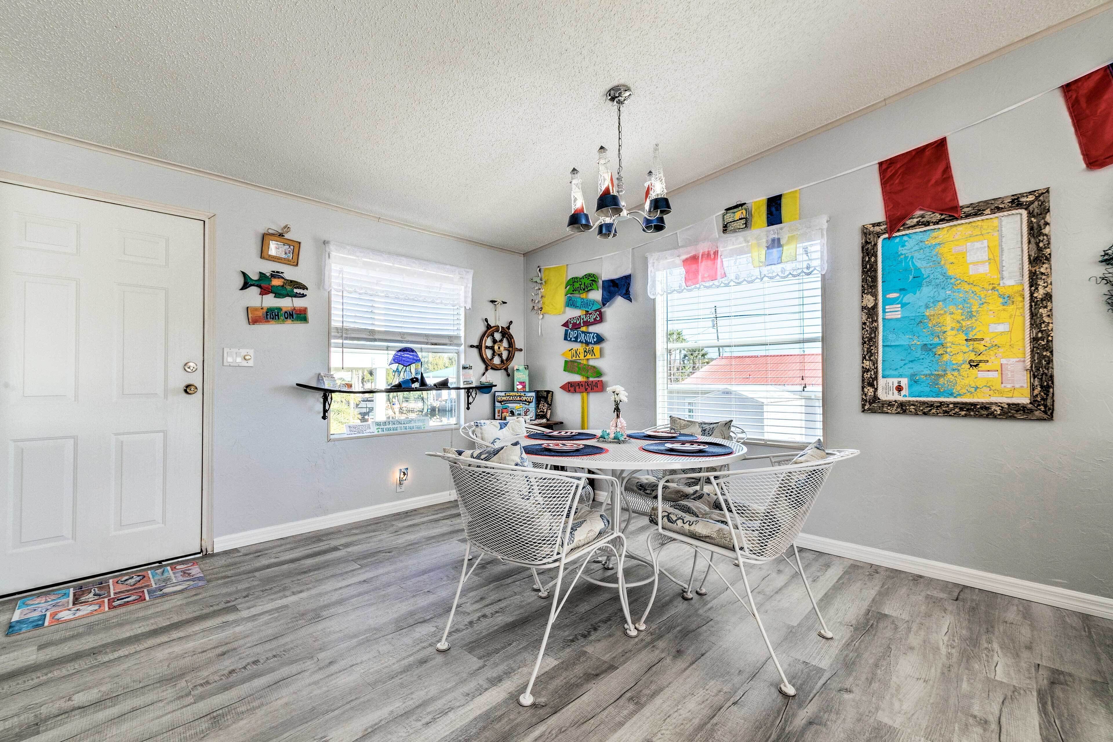 House (2 Bedrooms) | Interior