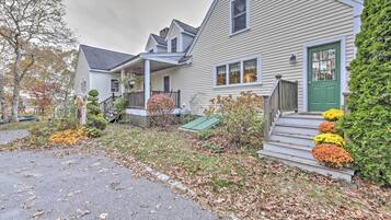 Apartment (1 Bedroom) | Interior