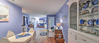 2 Mi to Beach: Nautical Retreat in Bourne!