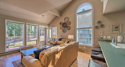 Cloudcroft Townhome w/ Deck - 1 Mi to Burro Ave!