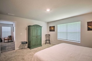 House (2 Bedrooms) | Interior - Musical Pensacola Home w/ Fire Pit + Grill! (Pensacola)