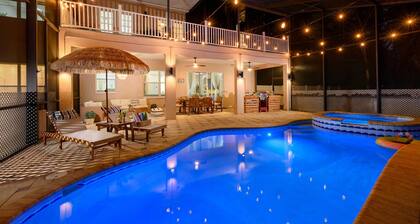 Stunning Thonotosassa Home ~ 7 Mi to Ocean!