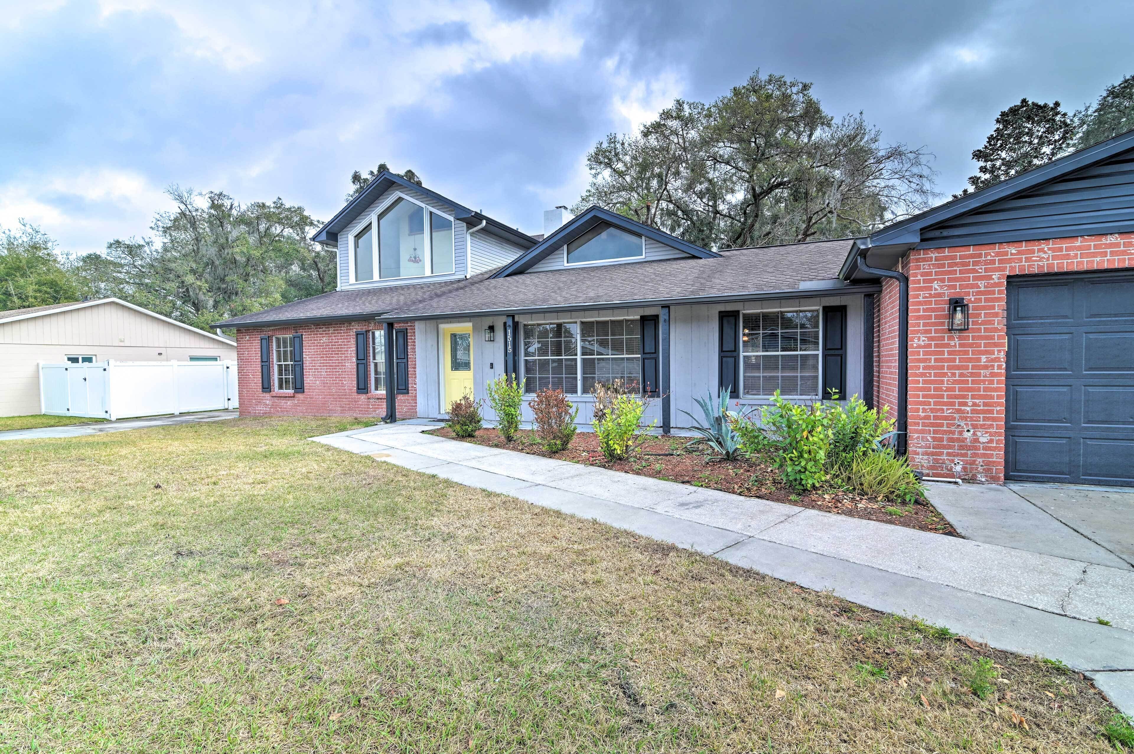 Casa (Multiple Bedrooms) | Parte interna