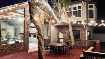 Casa (Multiple Bedrooms) | Interior