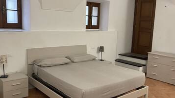 1 habitación, wifi gratis y ropa de cama