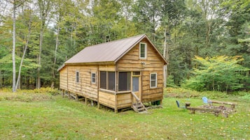 House (3 Bedrooms) | Front of property