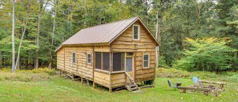 House (3 Bedrooms) | Front of property