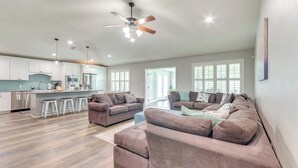 Rumah (4 Bedrooms) | Interior