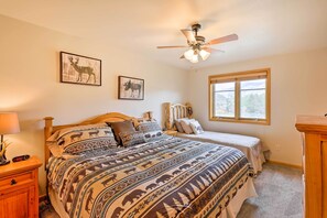 Apartment (2 Bedrooms) | Interior - Steps to Grand Lake: Condo w/ Deck & Mtn Views (Grand Lake)