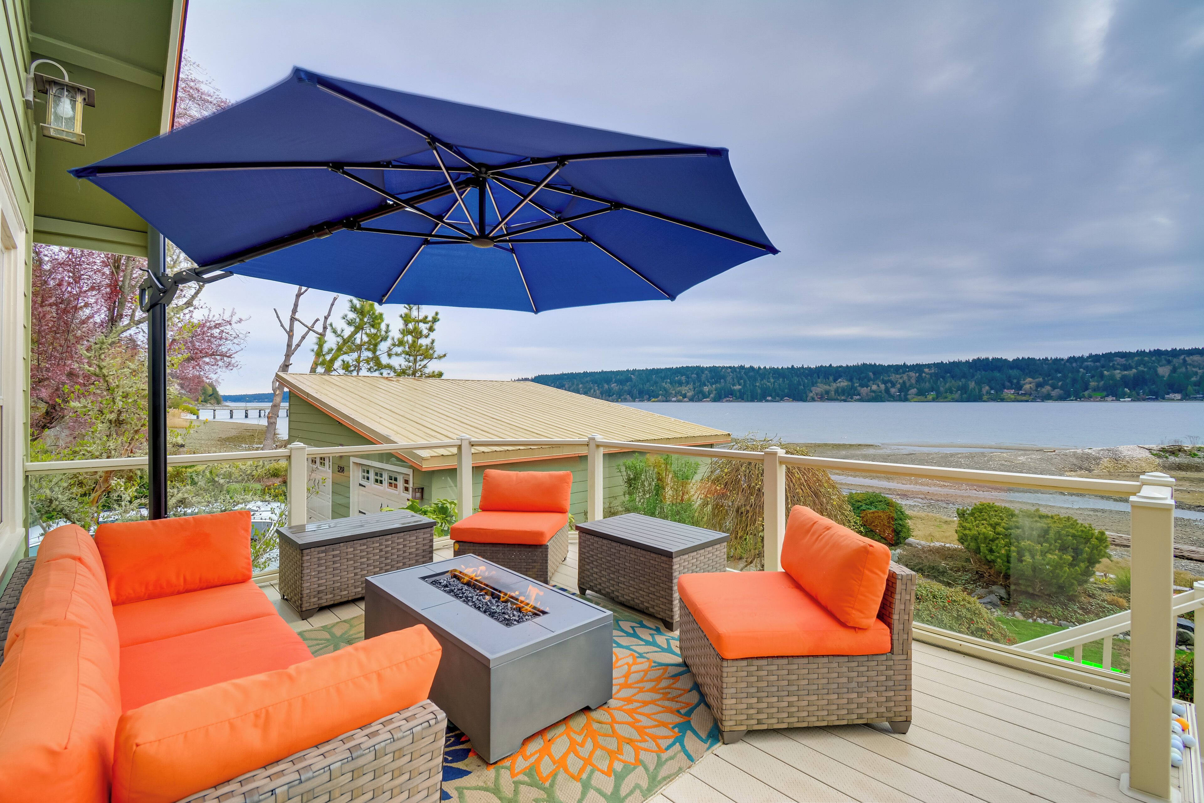 House (5 Bedrooms) | Interior