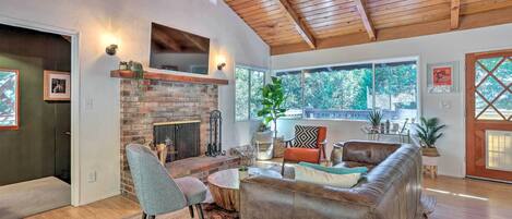 House (3 Bedrooms) | Front of property