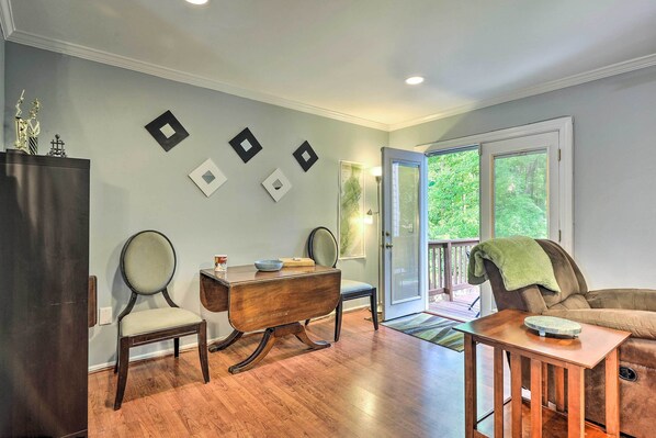 Apartment (3 Bedrooms) | Interior - Burke Family Home w/ Deck & Easy City Access! (Springfield)