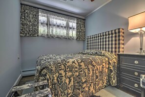 Cottage (2 Bedrooms) | Interior