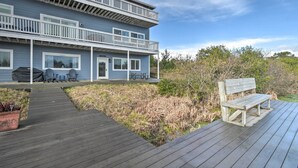 Unclassified image, 5 of 27, button - Waterfront Vacation Rental in Ocean Shores (Ocean Shores)
