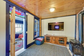 Cottage (1 Bedroom) | Interior