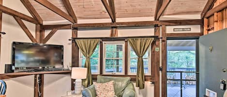 Cottage (2 Bedrooms) | Interior