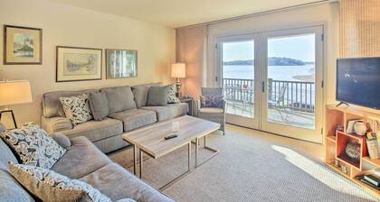 Fireplace, Pool Access: Waterfront Hot Springs Gem