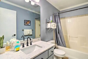 Apartment (1 Bedroom) | Interior - Cozy Breckenridge Condo: Free Ski Shuttle Access! (Breckenridge)