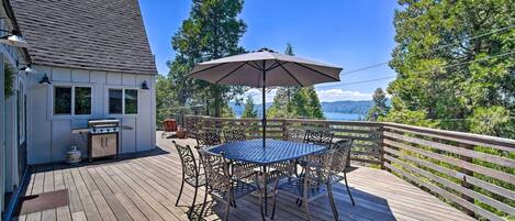 House (4 Bedrooms) | Front of property