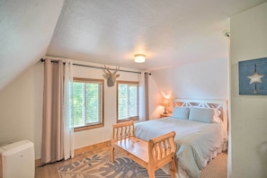 House (4 Bedrooms) | Interior