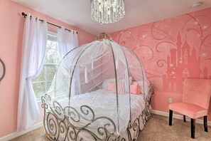 House (6 Bedrooms) | Interior - Paradise Palms Home w/ Pool, 6 Mi to Disney! (Kissimmee)