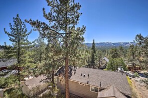 Interior - 4 Mi to Snow Summit: Cabin w/ Mtn Views & Decks (Big Bear City)