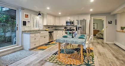 Martha's Vineyard Apt ~ 1 Mile to Inkwell Beach!