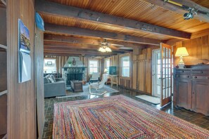 Cottage (4 Bedrooms) | Interior