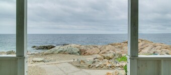 Historic Cottage w/ Beautiful Oceanfront View