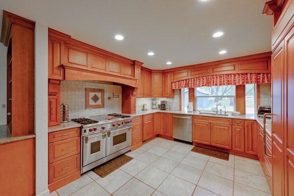 Hus (4 Bedrooms) | Interiør