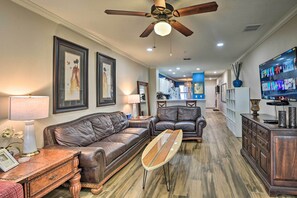 Apartment (2 Bedrooms) | Interior - Waterfront Palm Coast Condo w/ Boat Dock & Pool! (Palm Coast)
