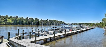 Waterfront Palm Coast Condo w/ Boat Dock & Pool!